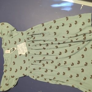 NWT flutter sleeve dress